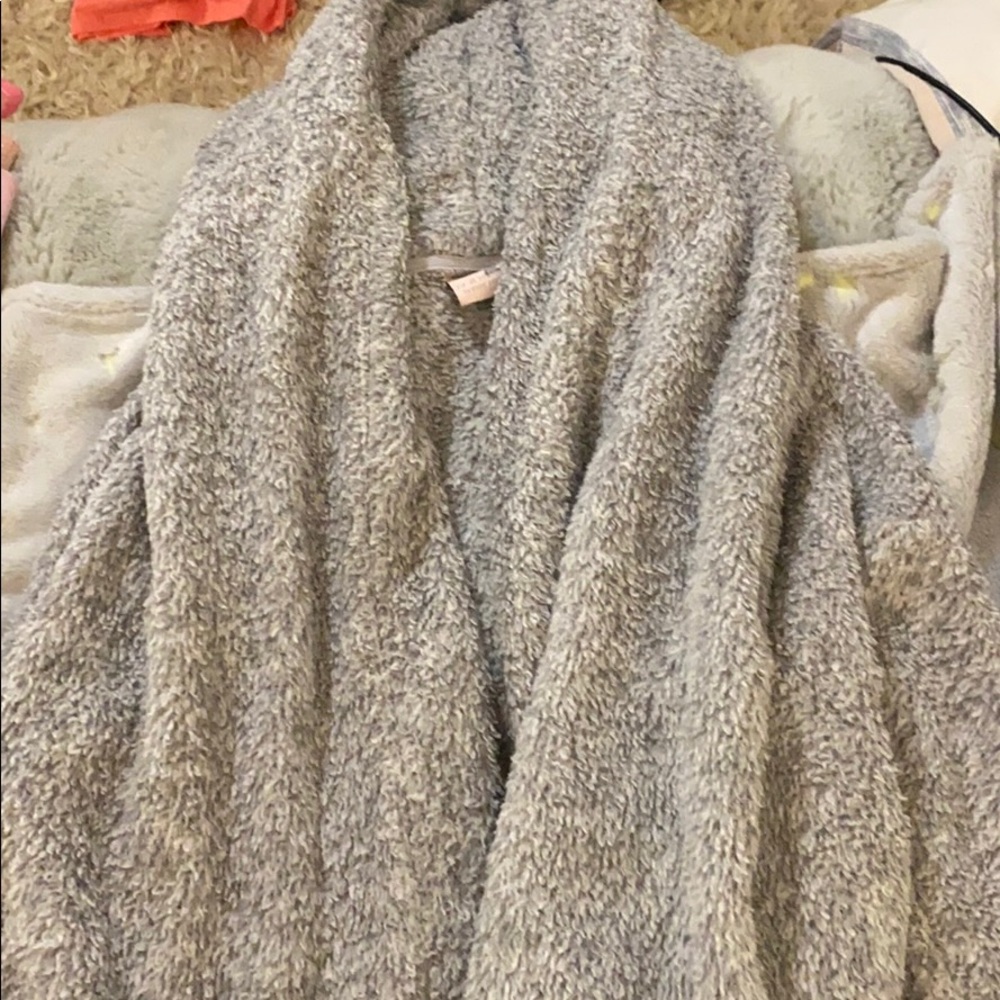 Girls Fluffy jacket.